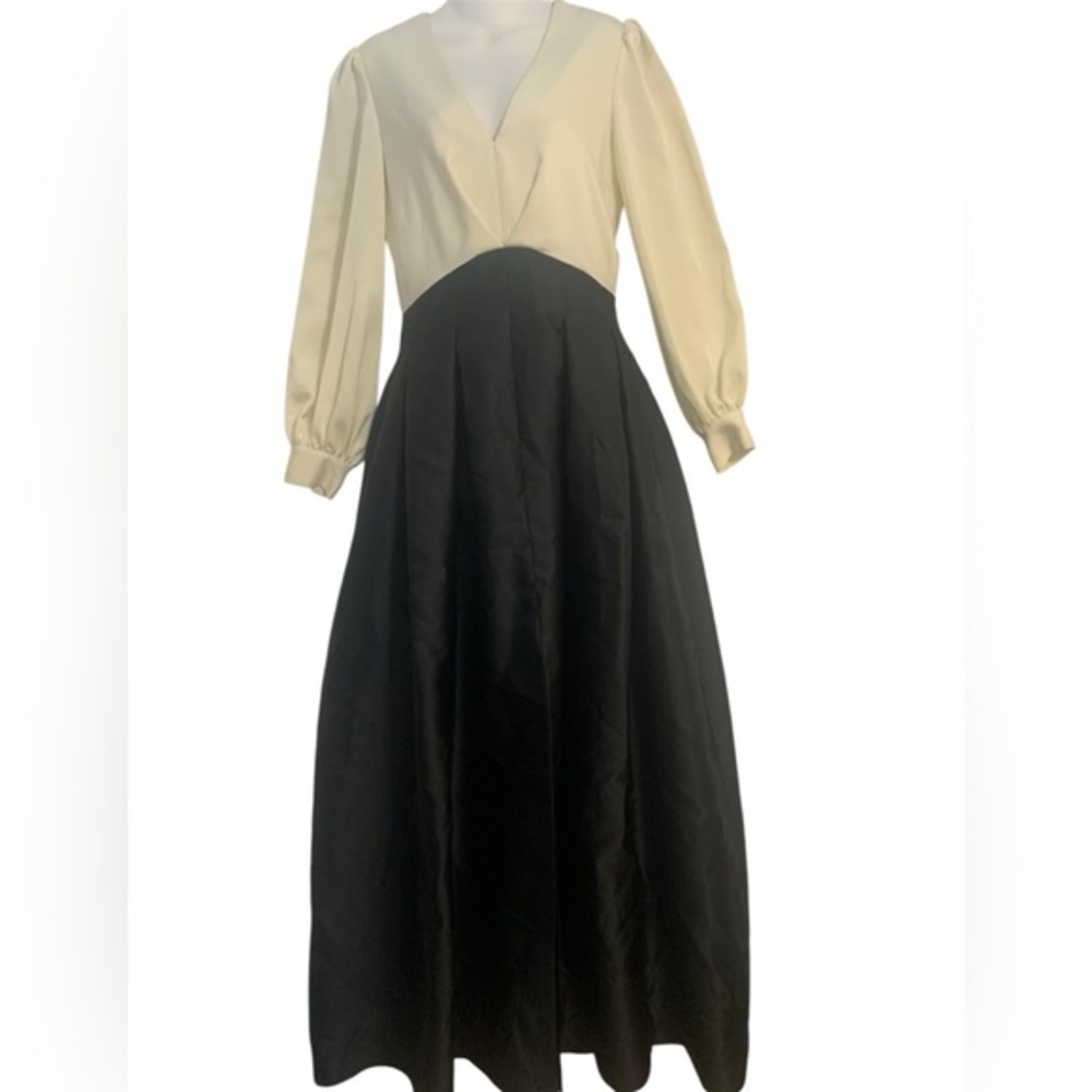 Sachin & Babi Mikado Long Sleeve Gown Size 4 Color-block